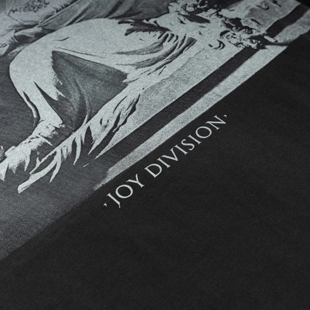 Atrocity Tee | Black