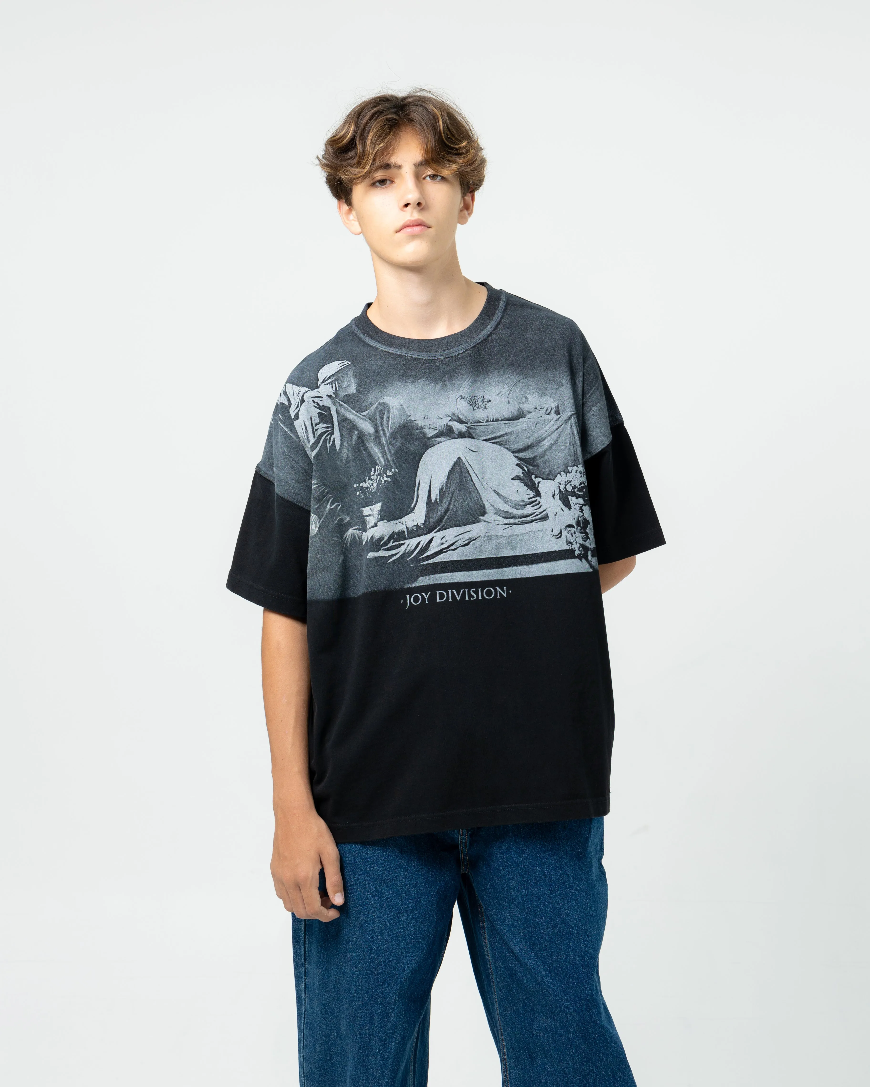 Atrocity Tee | Black