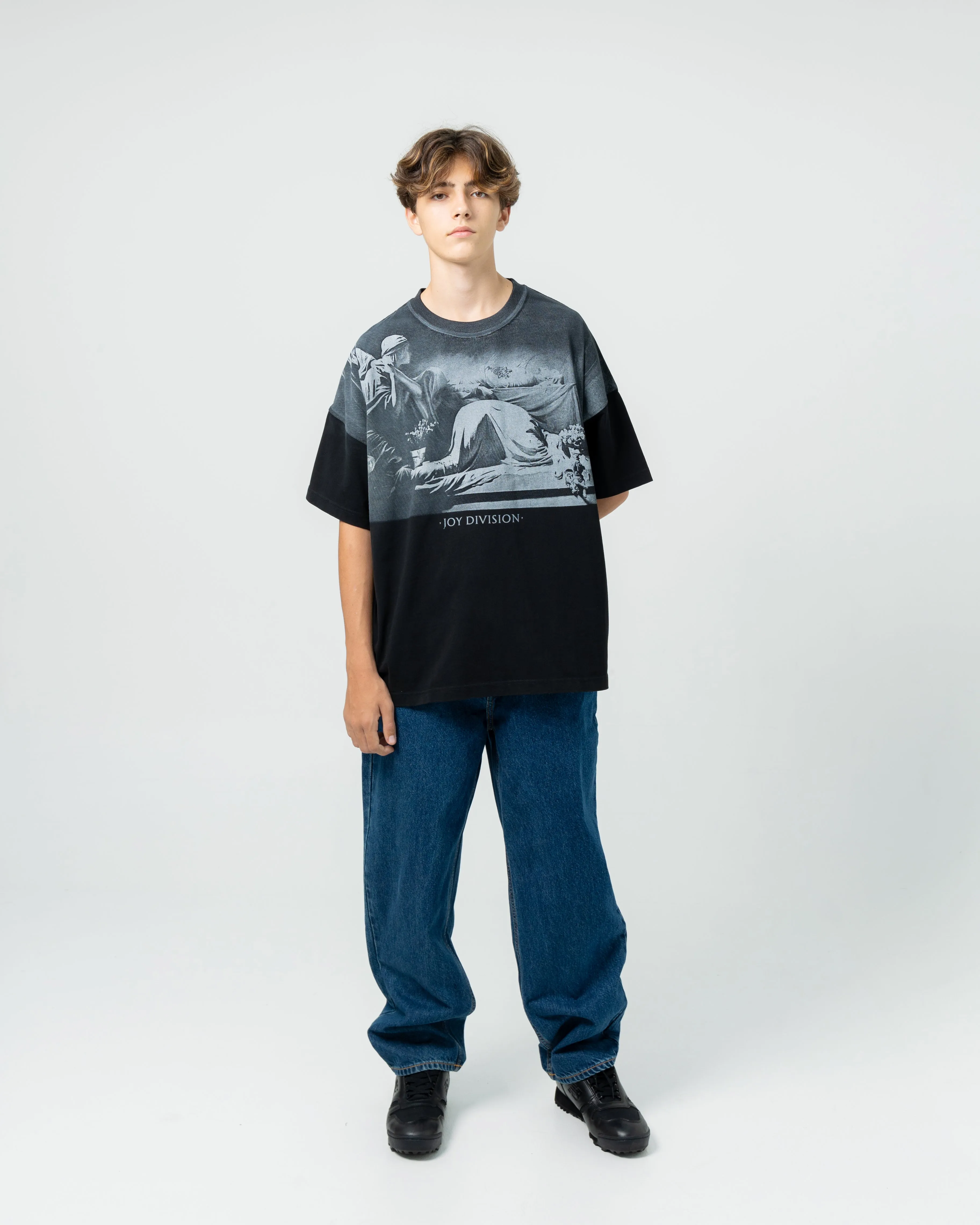 Atrocity Tee | Black