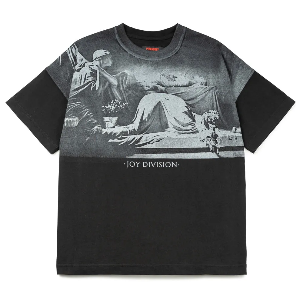 Atrocity Tee | Black