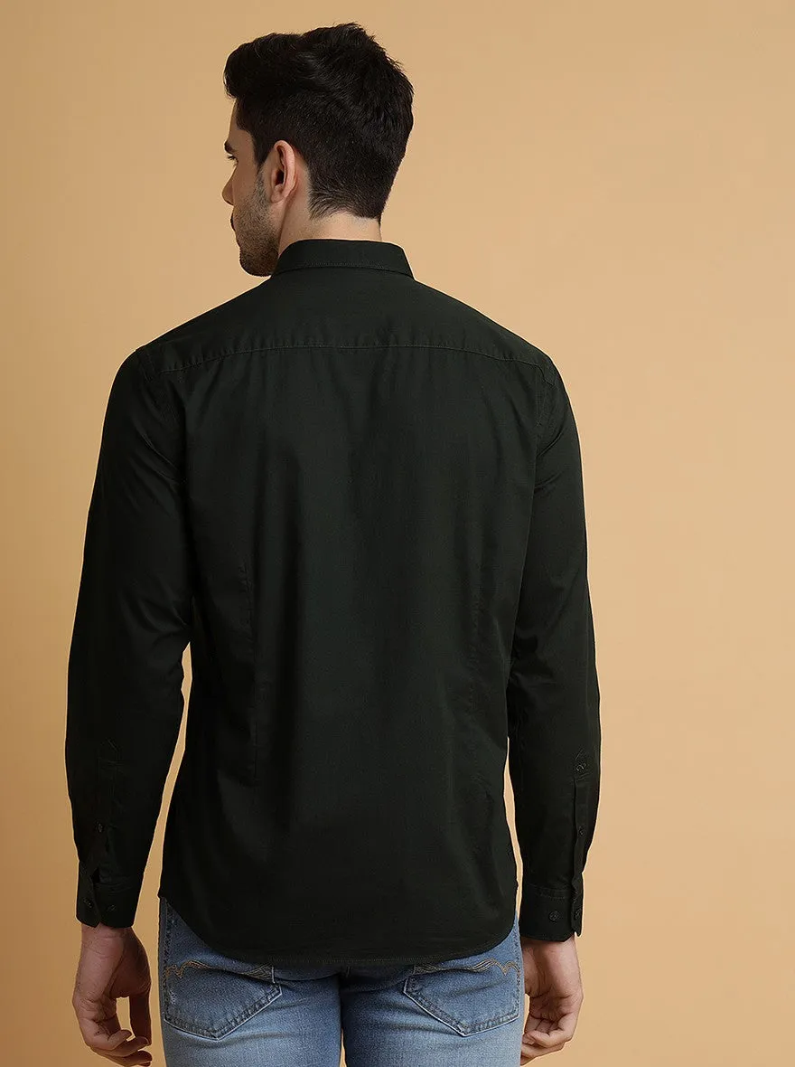 Bottle Green Solid Slim Fit Semi Casual Shirt | JadeBlue