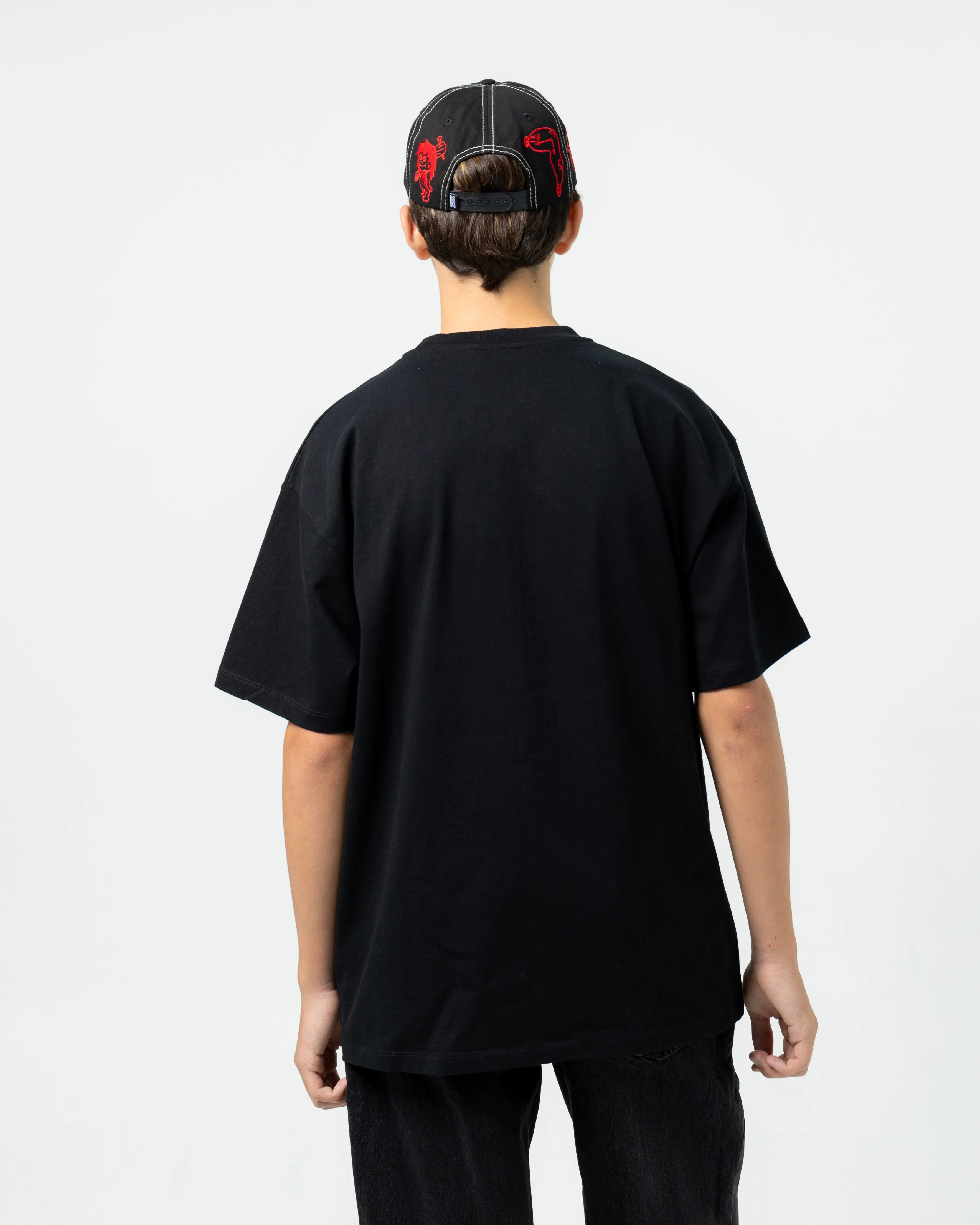 Kiss Tee | Black