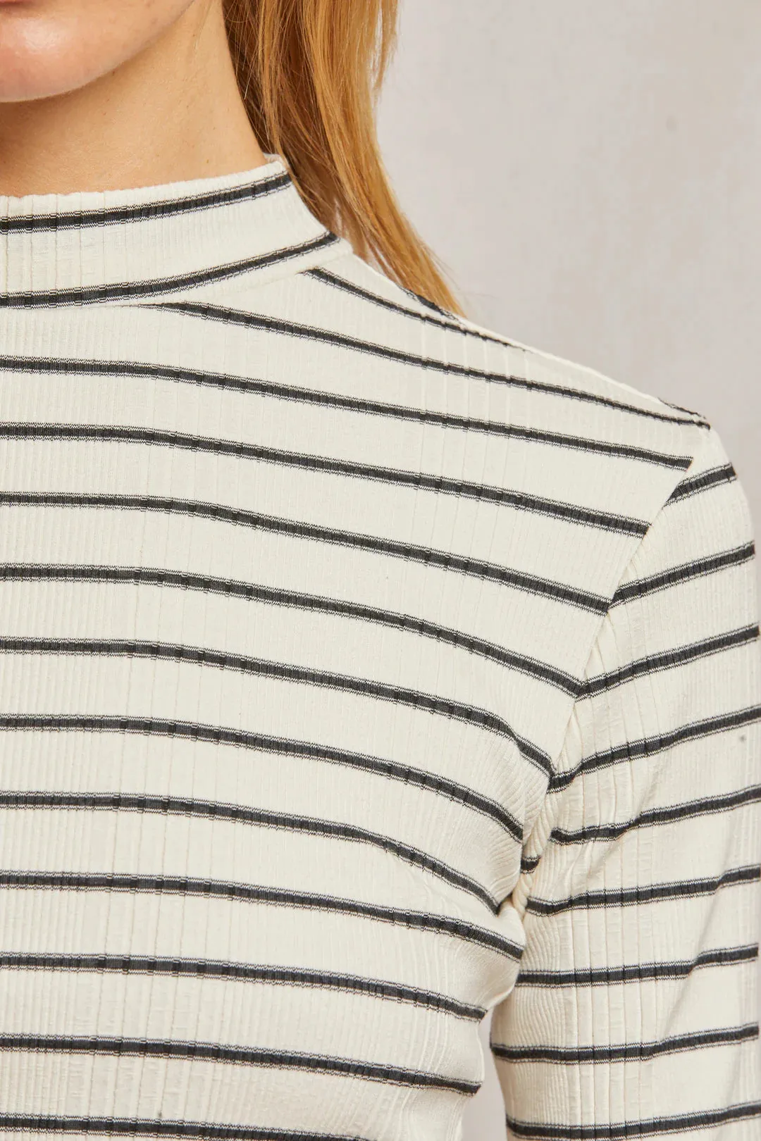 Lauryn L/S Mock Neck Stripe