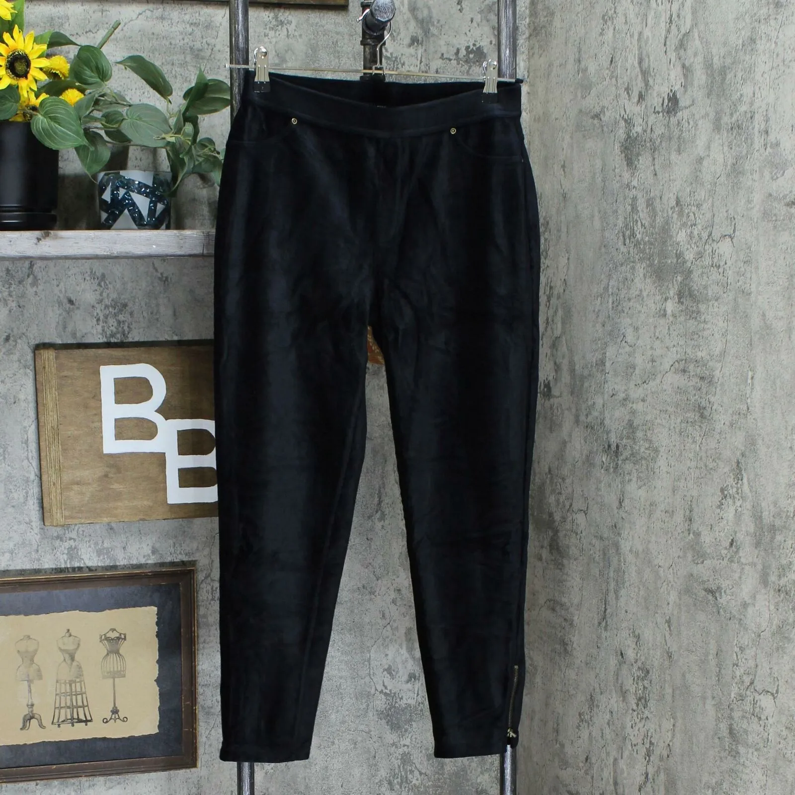 Susan Graver Petite Knit Corduroy Straight Zip Hem Pull On Pants